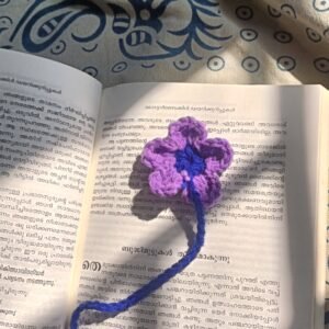 Crochet bookmark