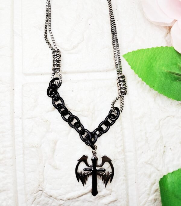 GMB – Punk Silver and Black Necklace with Flaming Cross
