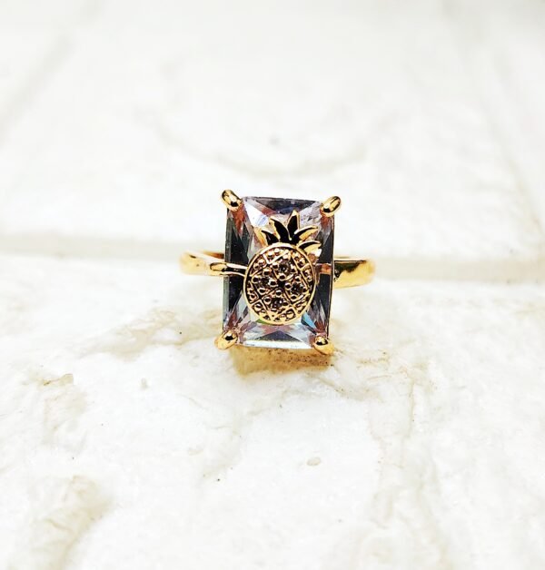 GMB – Quirky Adjustable Bling Pineapple Finger Ring (Clear Stone)
