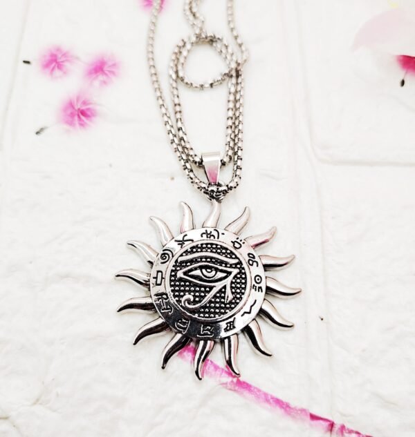 GMB – Egyptian Eye of Ra Mystic Sun Pendant with Chain (Steel)